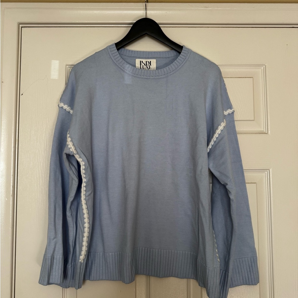Indie Luxe Guardian Contrast Knit Women's Light Blue Crewneck Sweater